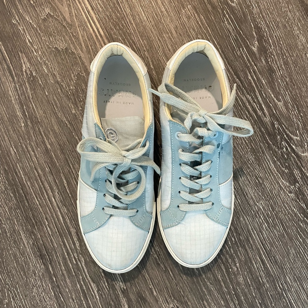 Greats size 9 tennis shoes